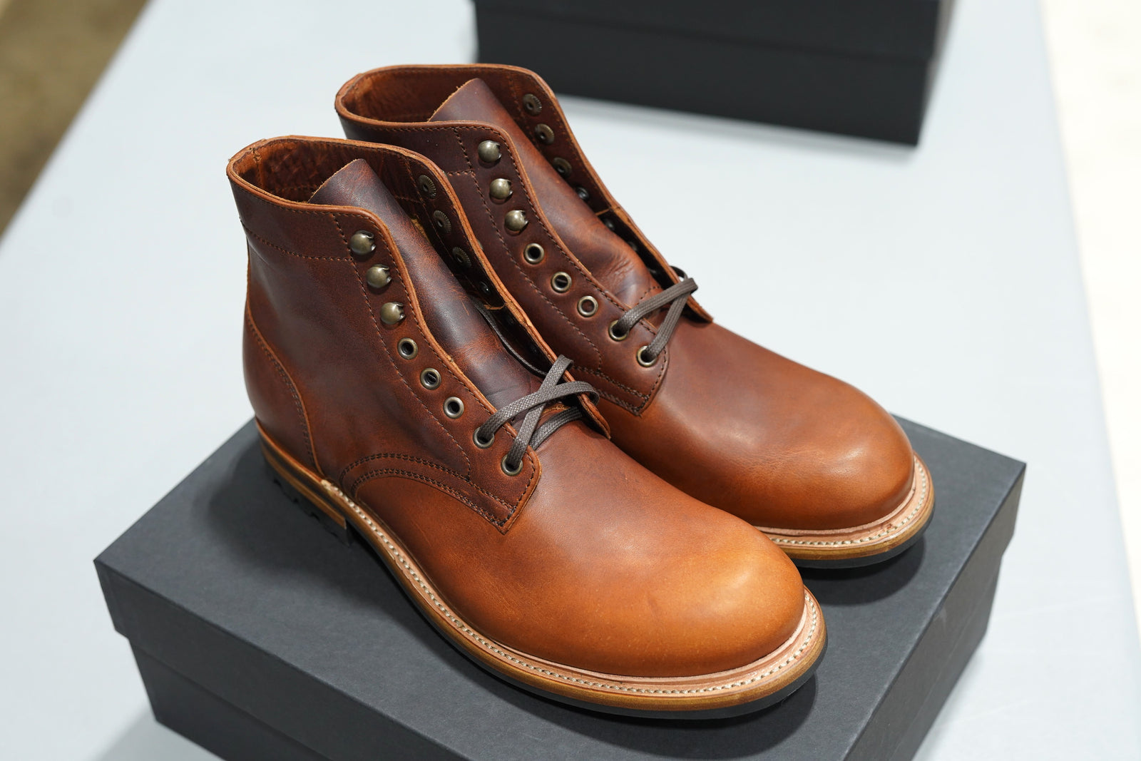 The Allegany - Tumbled Mahogany (645) Factory Seconds – Parkhurst
