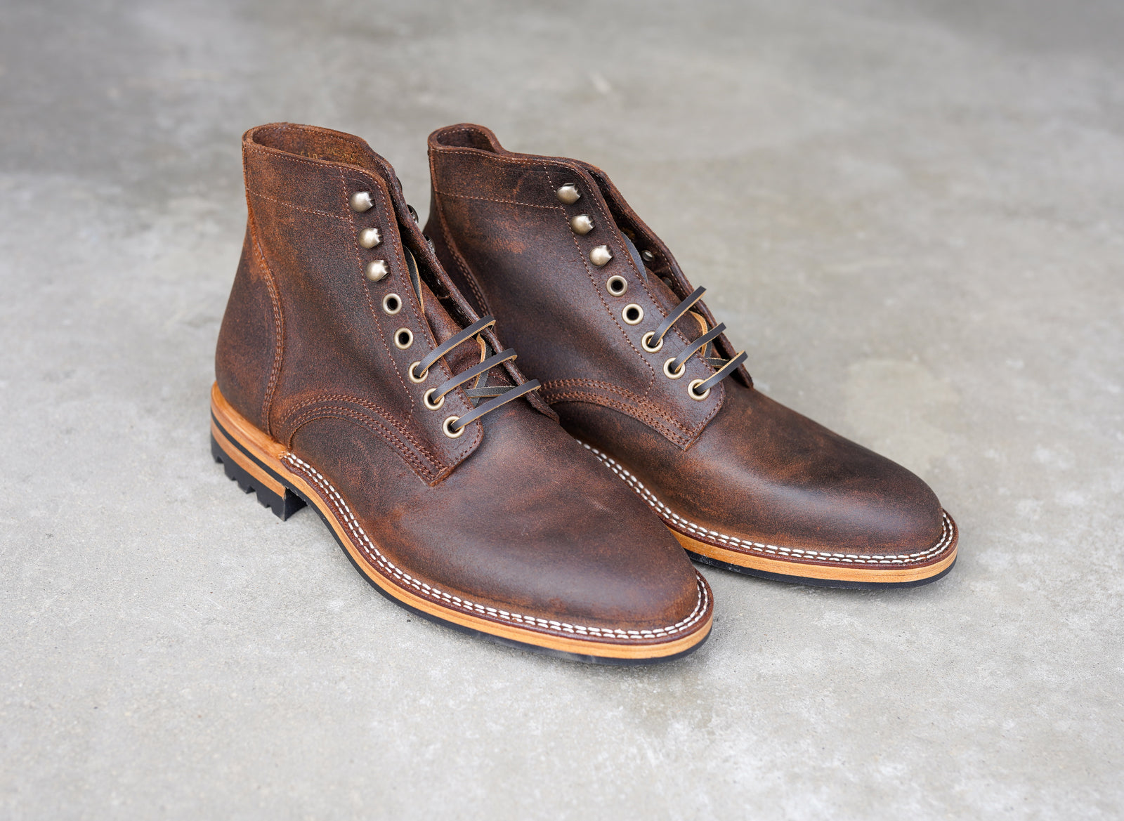 The Allen Stitchdown - Saddle Waxy Commander (618) – Parkhurst