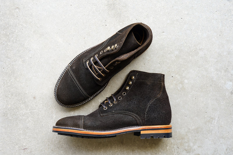The Richmond Stitchdown - Dark Olive Waxed Rough-out (618)