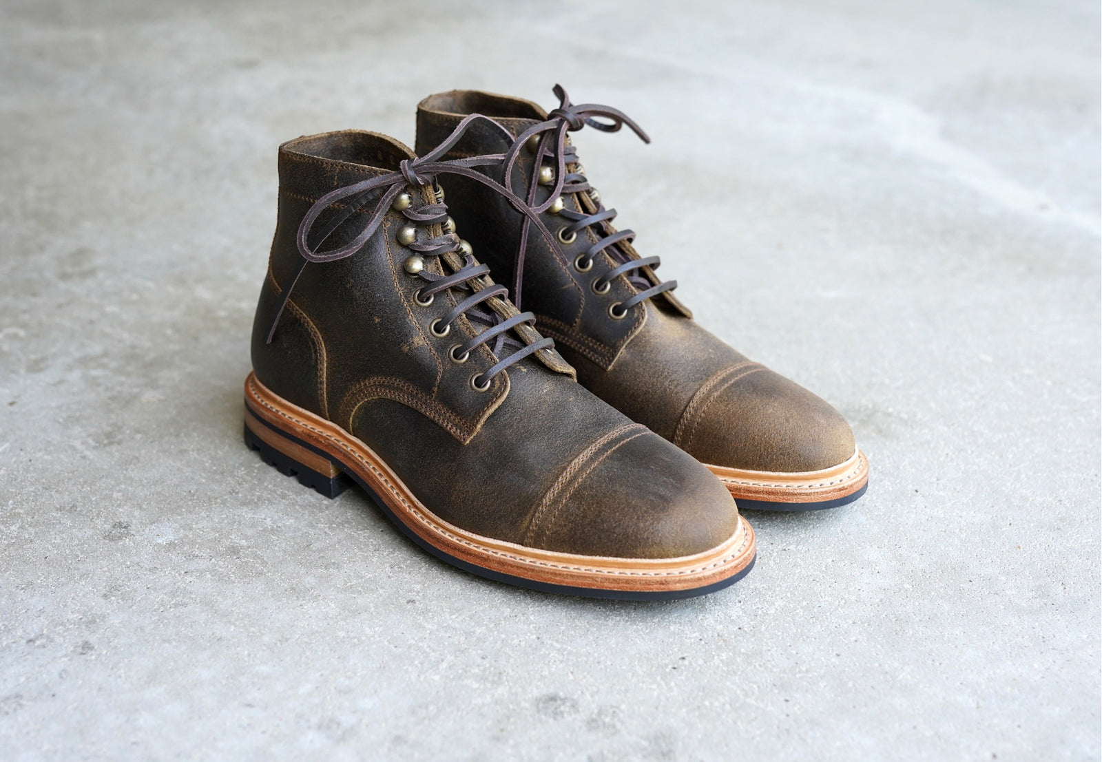 The Richmond - Caper Waxy Commander (618) – Parkhurst Brand LLC