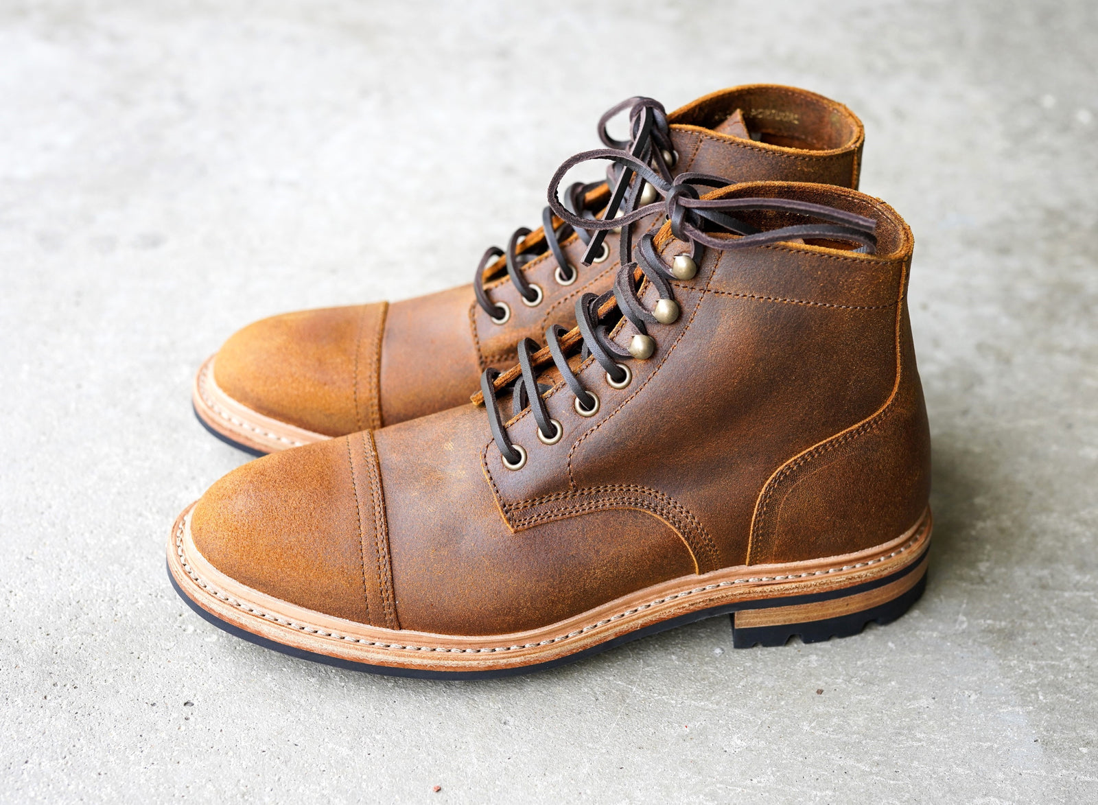 The Richmond - Apollo Waxy Commander (618) Wide – Parkhurst Brand LLC