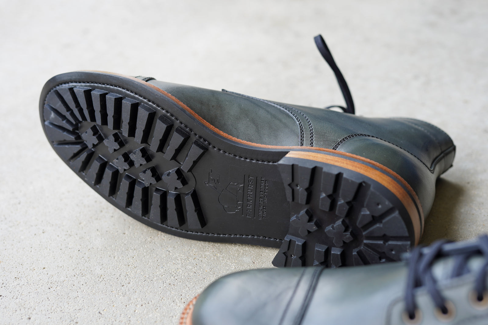 The Richmond - Salvia Vachetta Horsebutt (602M) Factory Samples