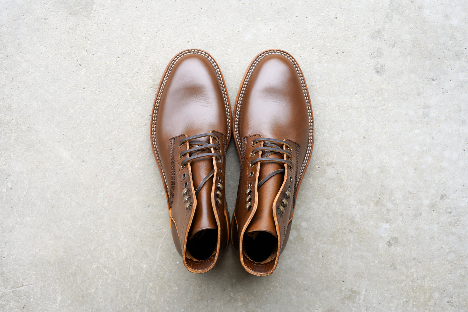 The Allen Stitchdown - Caramel Teacore Veg Tan (618